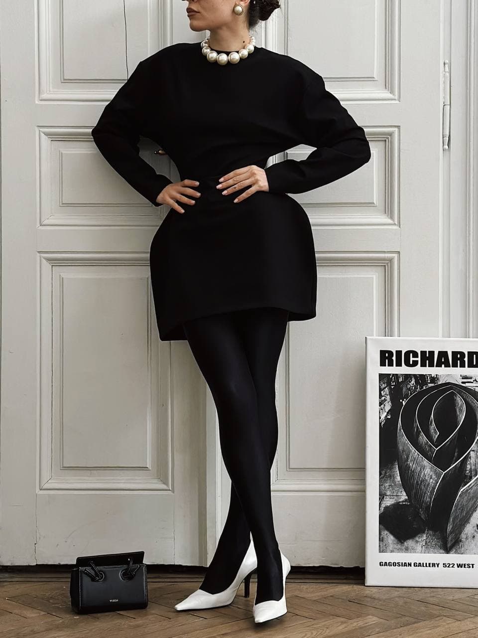 СУКНЯ  HOURGLASS