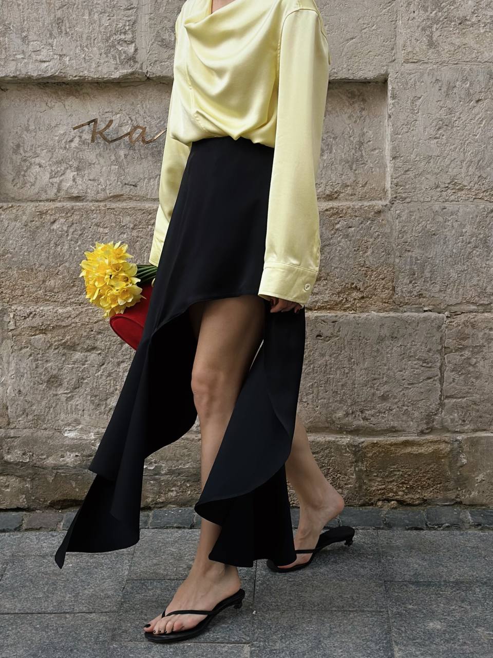 MOMENTUM ASYMMETRIC SKIRT